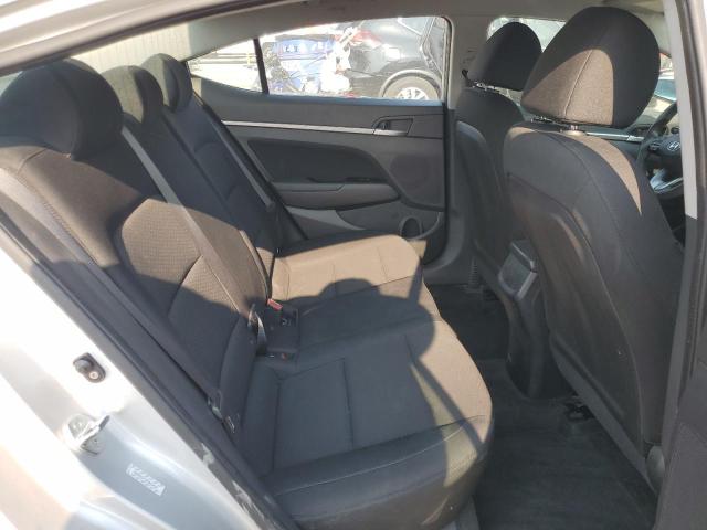 2019 HYUNDAI ELANTRA SE KMHD84LFXKU816433