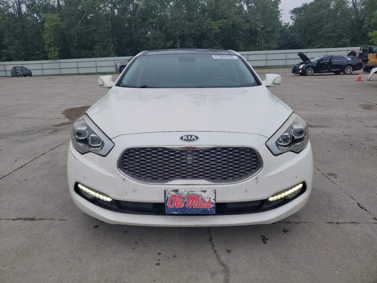 KIA K900