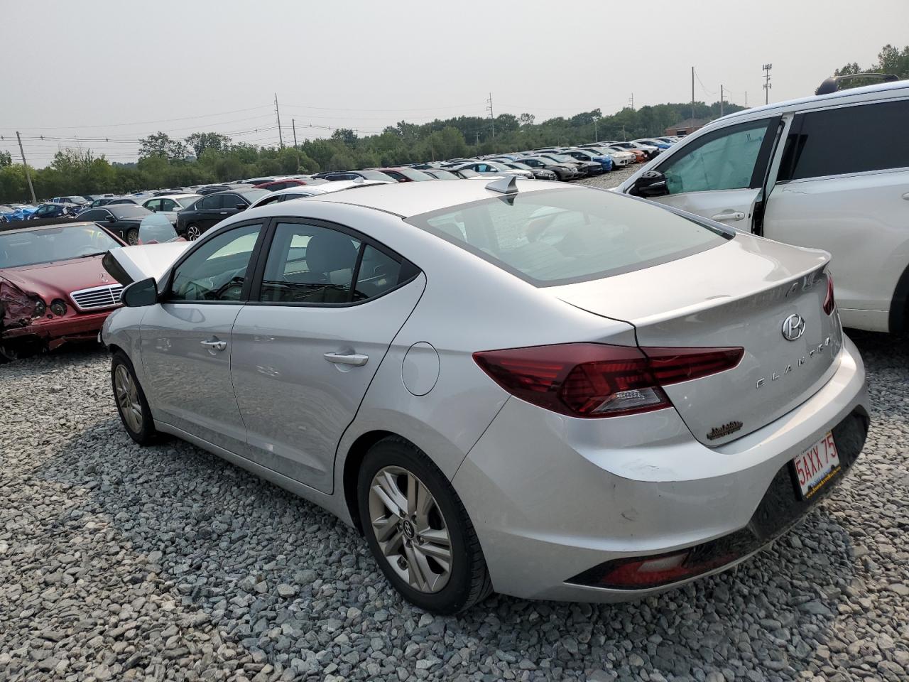 HYUNDAI ELANTRA SEL