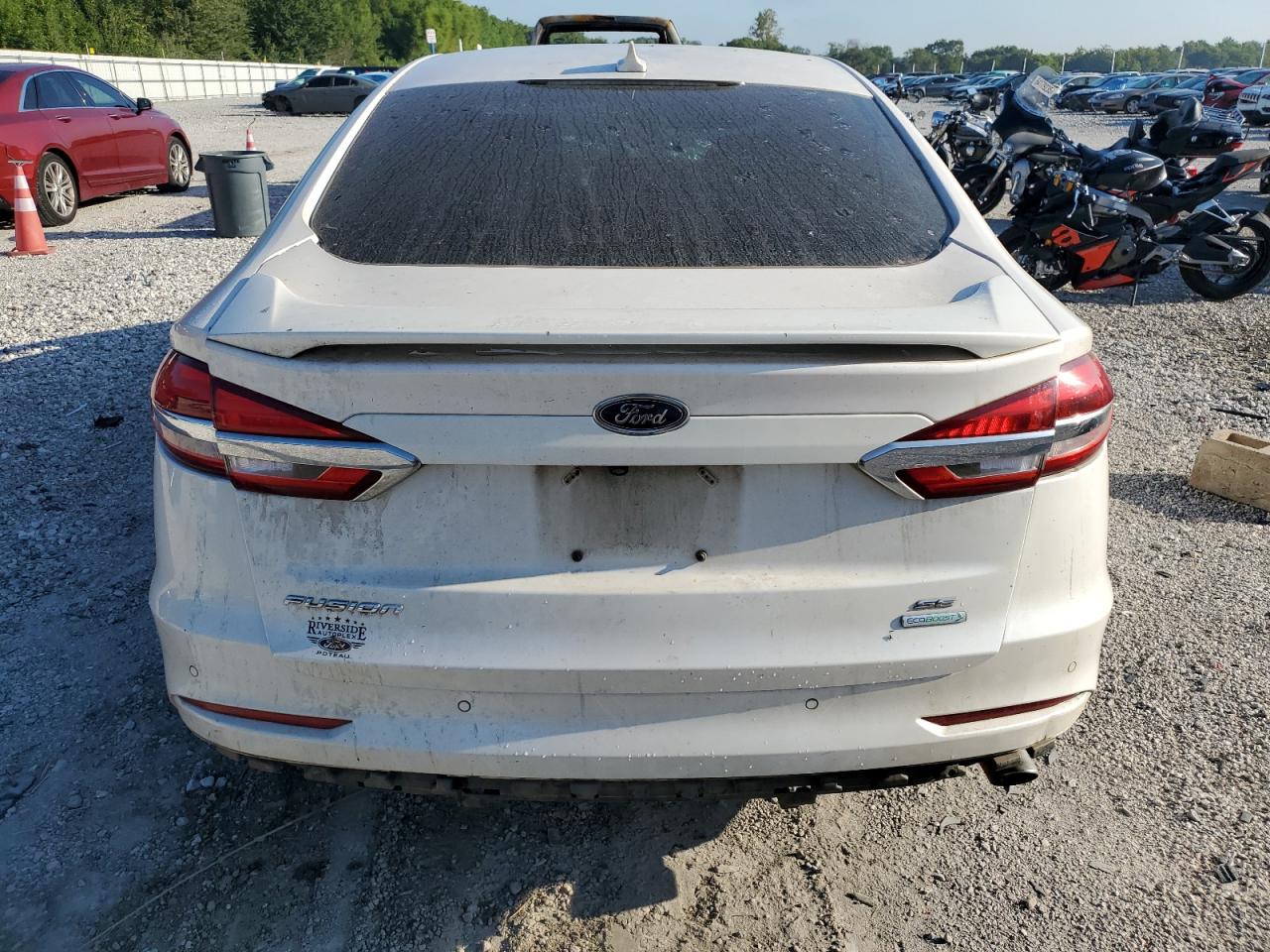 FORD FUSION SE