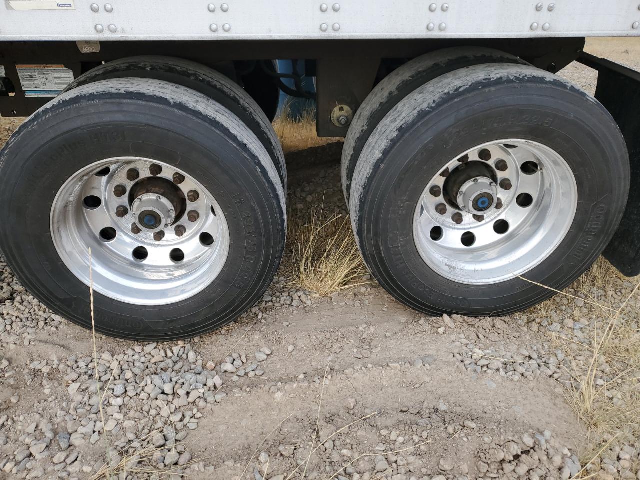 Lot #3270173791 2014 UTILITY VS2RA