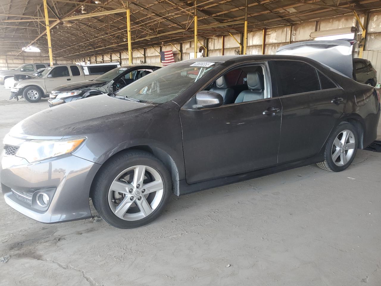 TOYOTA CAMRY L