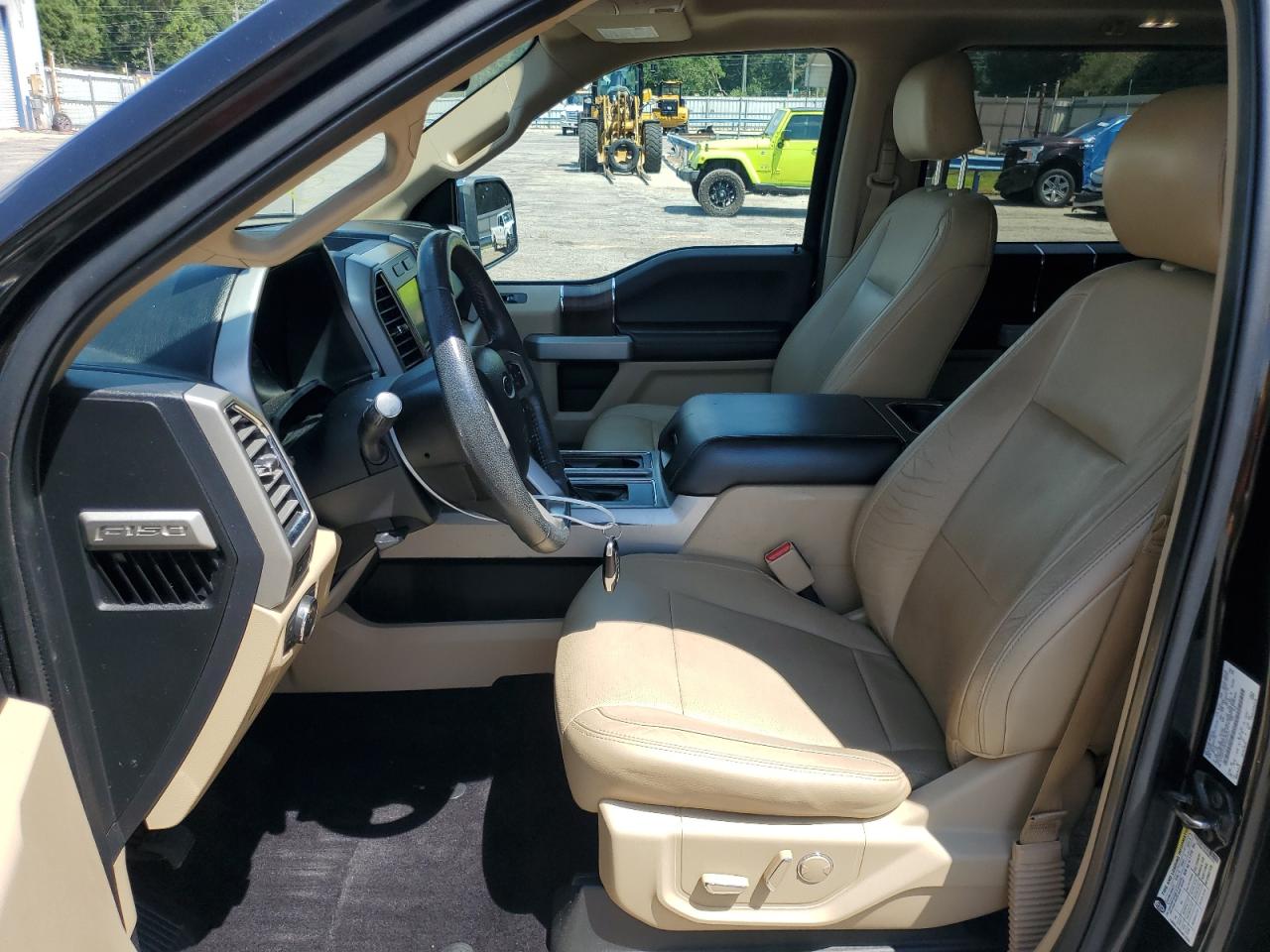 FORD F-150 SUPERCREW