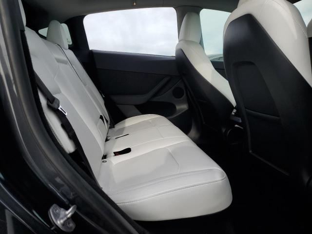2024 TESLA MODEL Y - 7SAYGDEE6RF027747