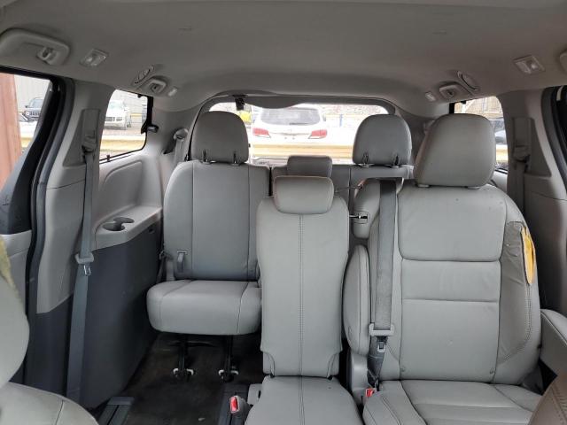 2018 TOYOTA SIENNA XLE 5TDYZ3DCXJS957359