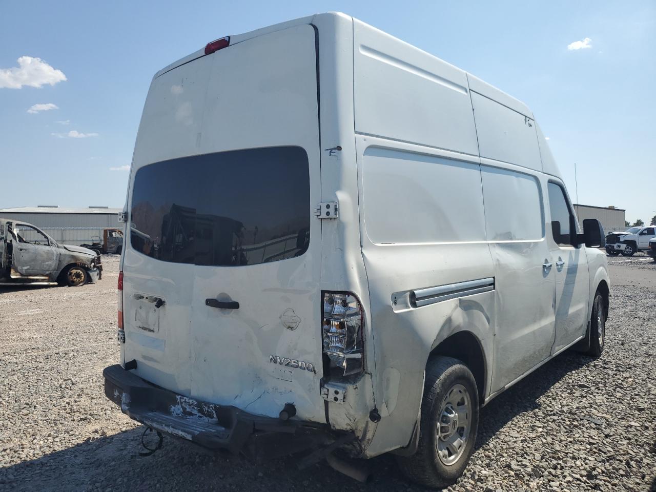 NISSAN NV2500 2500