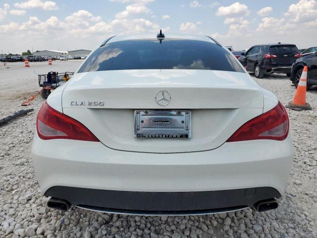 2015 MERCEDES-BENZ CLA 250 WDDSJ4EB7FN258167