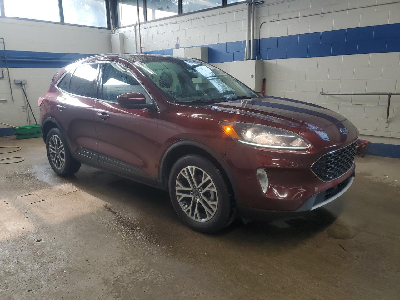 FORD ESCAPE SEL