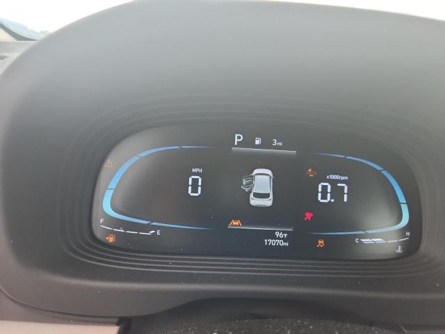 2023 HYUNDAI VENUE SEL KMHRC8A38PU233015