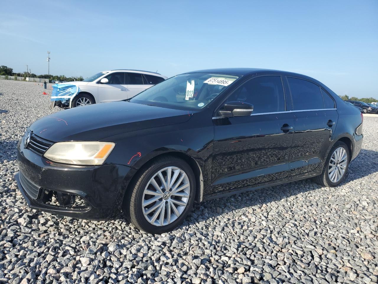VOLKSWAGEN JETTA SE