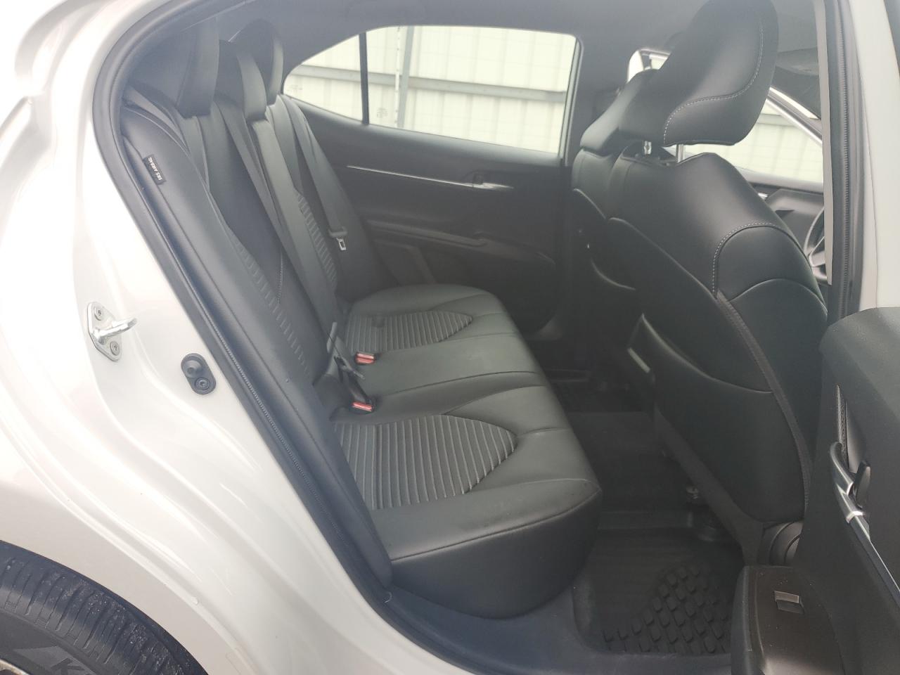 TOYOTA CAMRY SE NIGHT SHADE