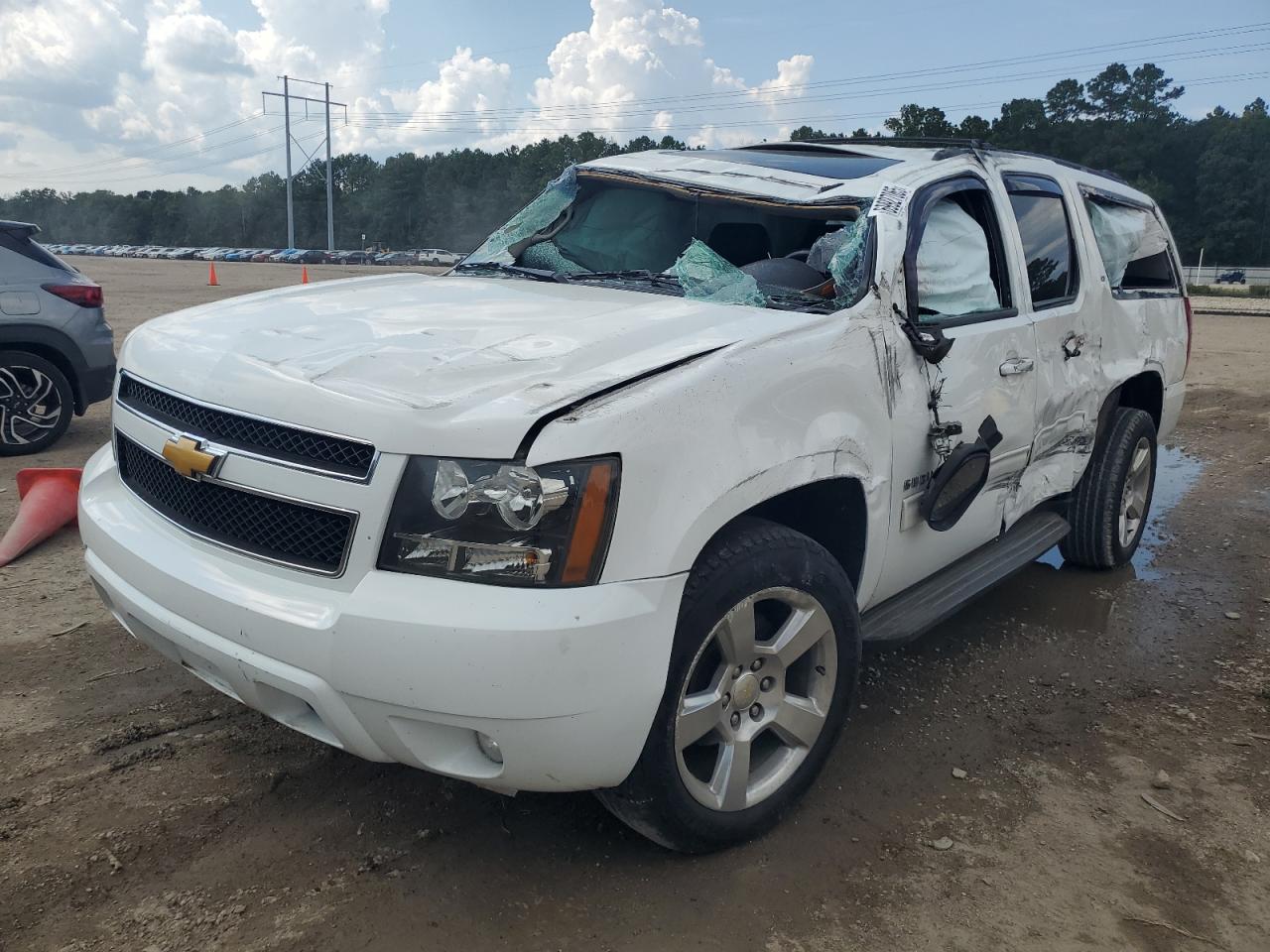 CHEVROLET SUBURBAN C1500 LT