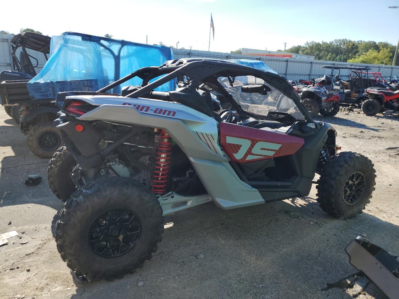 Lot #3311710218 2024 CAN AM MAVERICKX3