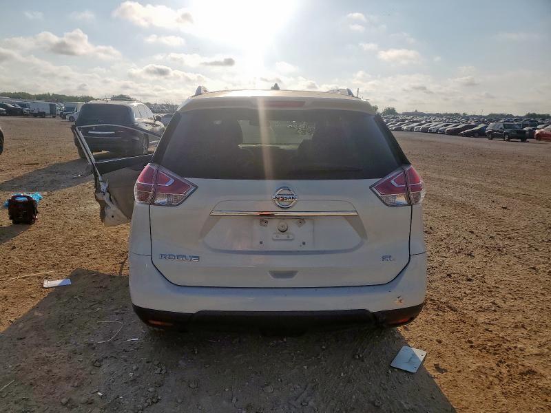 2015 NISSAN ROGUE S 5N1AT2MT5FC895208
