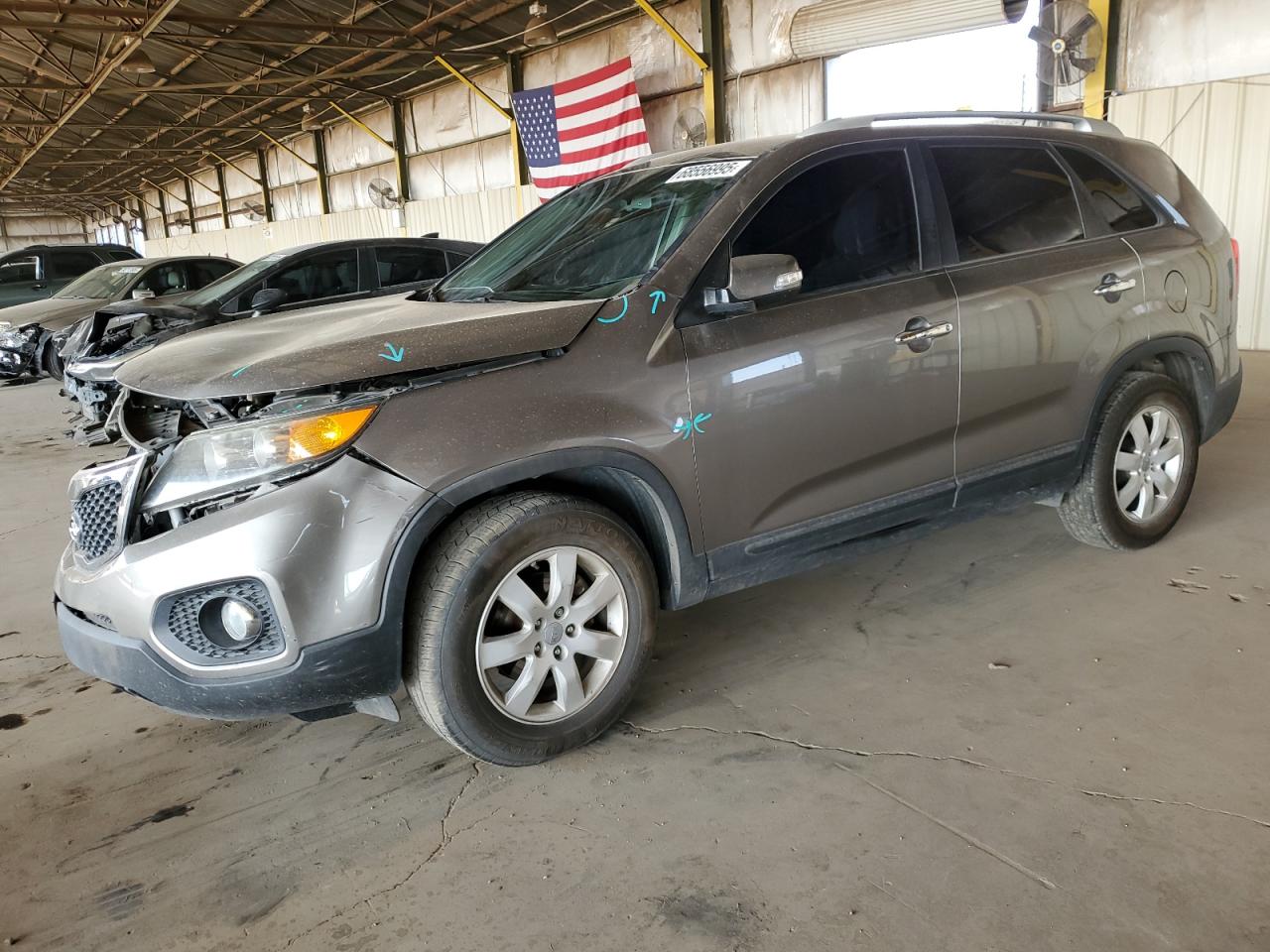 KIA SORENTO LX