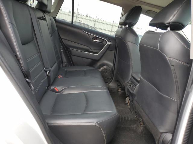 2021 TOYOTA RAV4 XLE 2T3R1RFV0MW149697