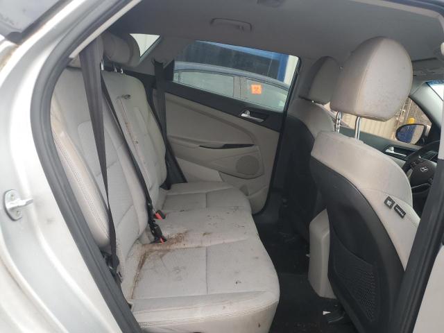 2019 HYUNDAI TUCSON SE KM8J23A49KU842859