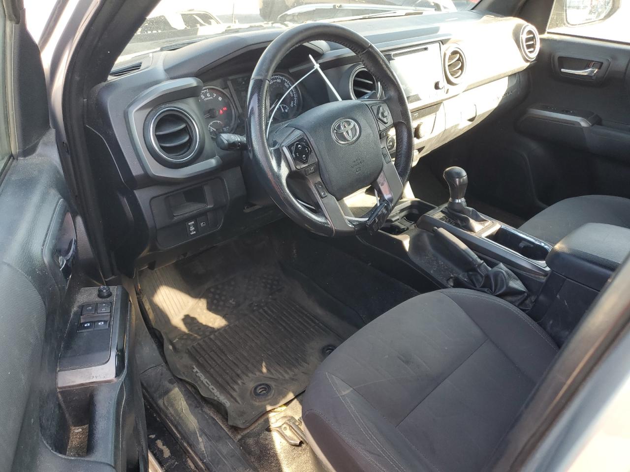 TOYOTA TACOMA ACCESS CAB