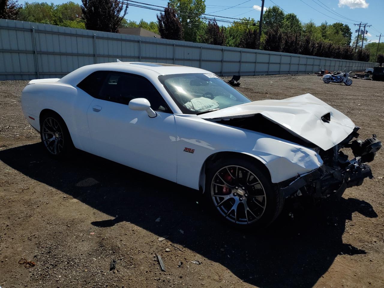 DODGE CHALLENGER SRT 392