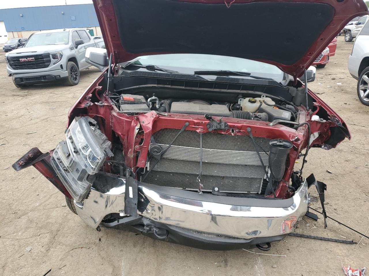 CHEVROLET SILVERADO K1500 LT