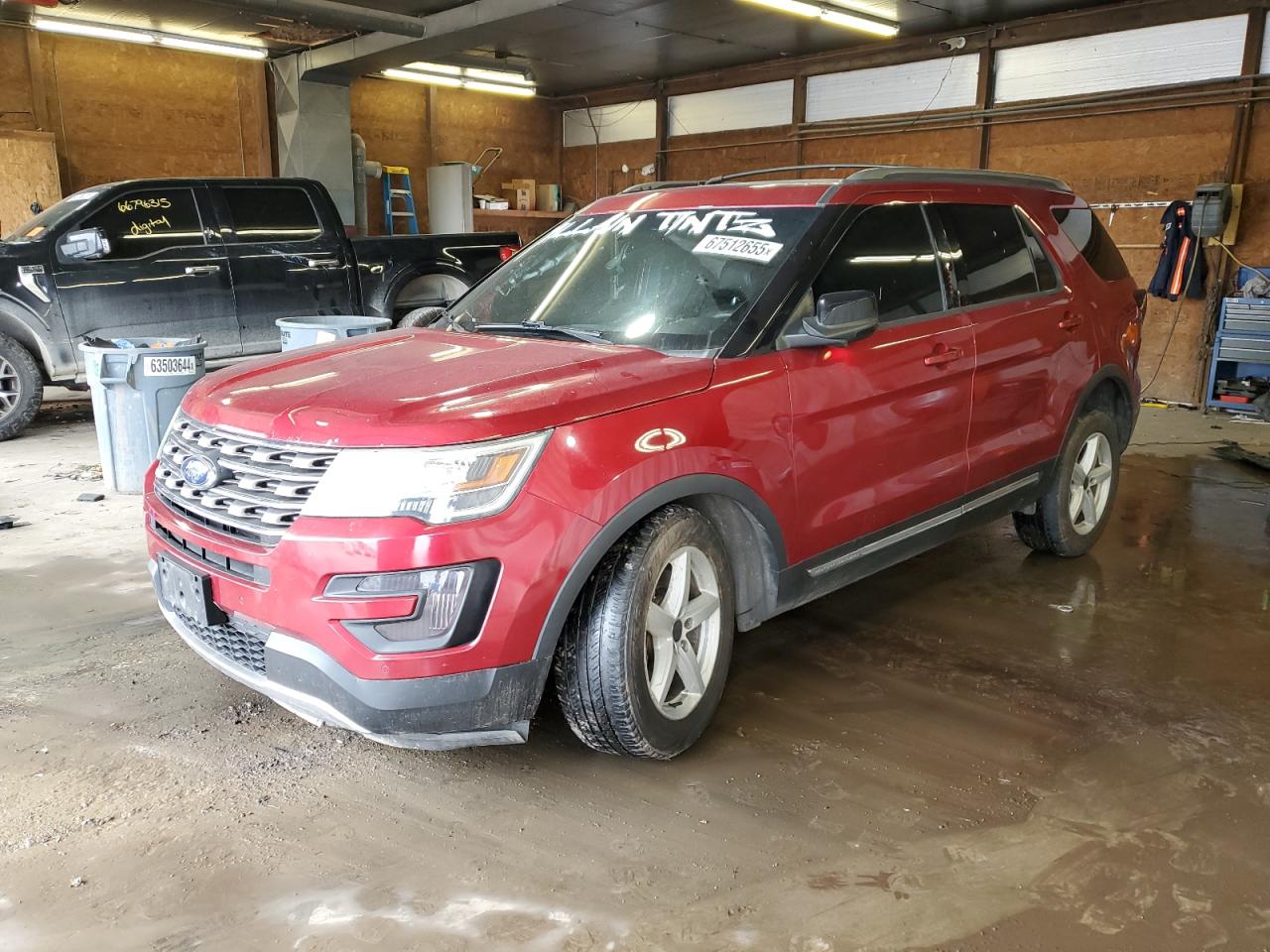FORD EXPLORER XLT