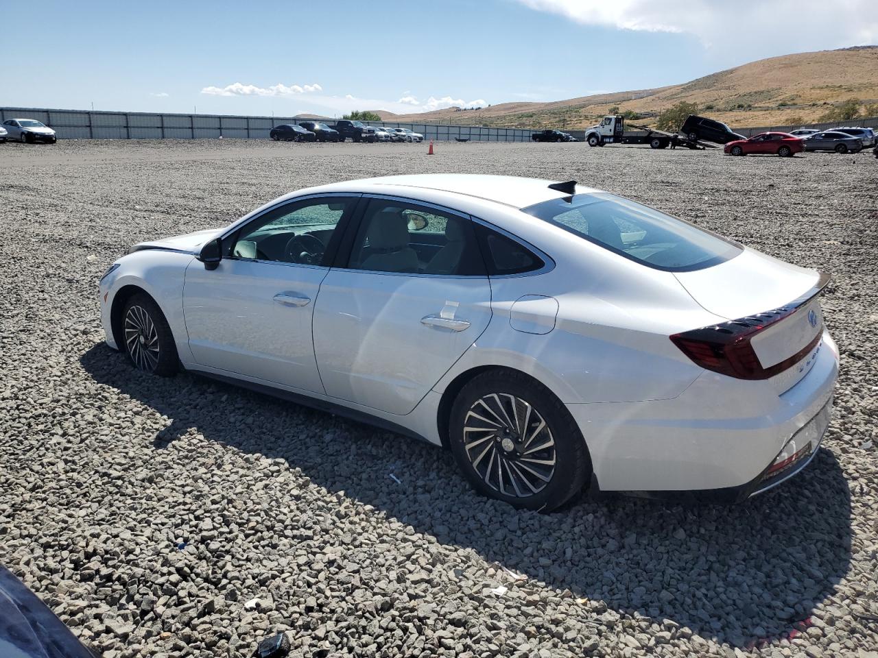 HYUNDAI SONATA HYBRID