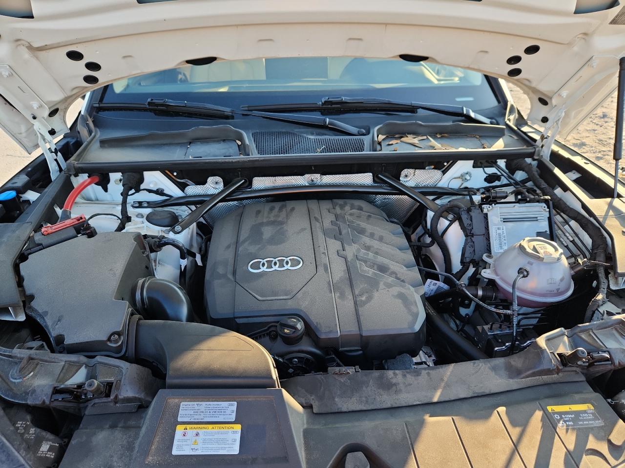 AUDI Q5 PREMIUM PLUS 40