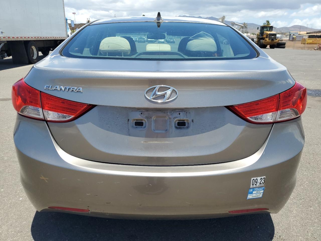 HYUNDAI ELANTRA GLS