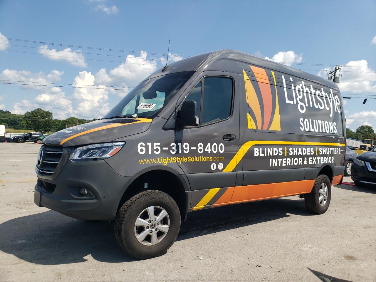 MERCEDES-BENZ SPRINTER 2500