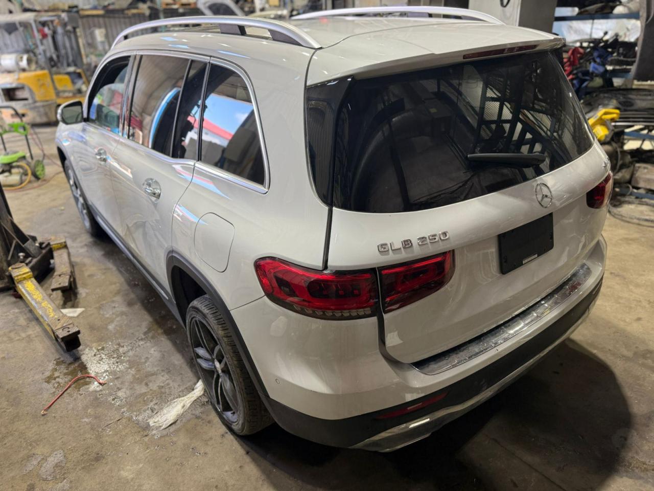 MERCEDES-BENZ GLB-CLASS 250 4MATIC