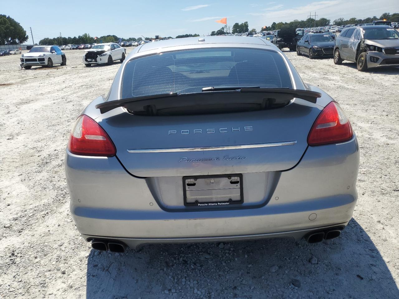 PORSCHE PANAMERA TURBO