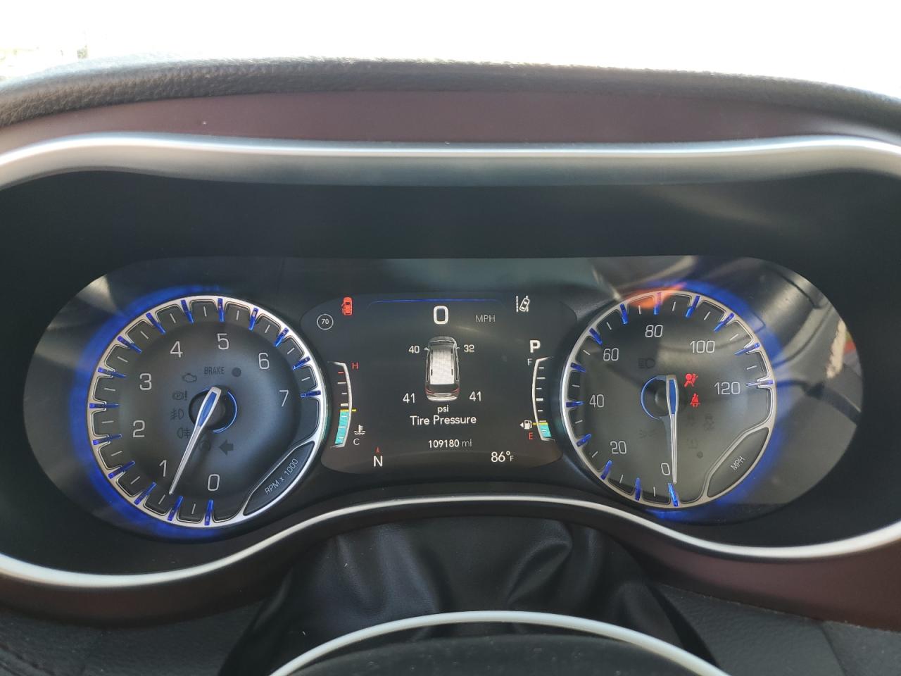 CHRYSLER PACIFICA LIMITED