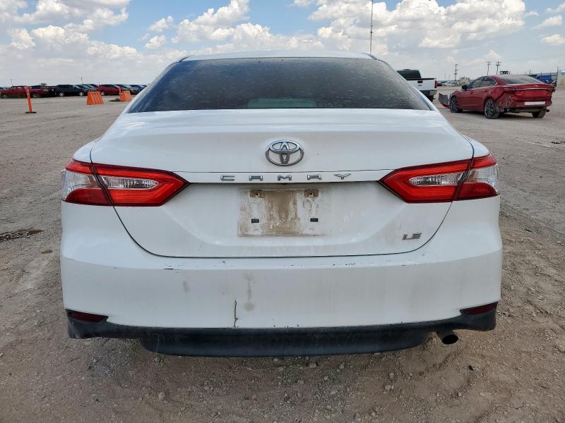 2018 TOYOTA CAMRY L 4T1B11HK2JU538495