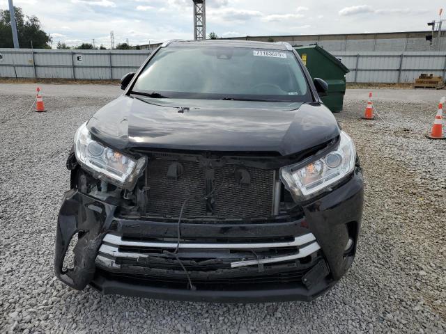 2019 TOYOTA HIGHLANDER SE 5TDJZRFH8KS982324