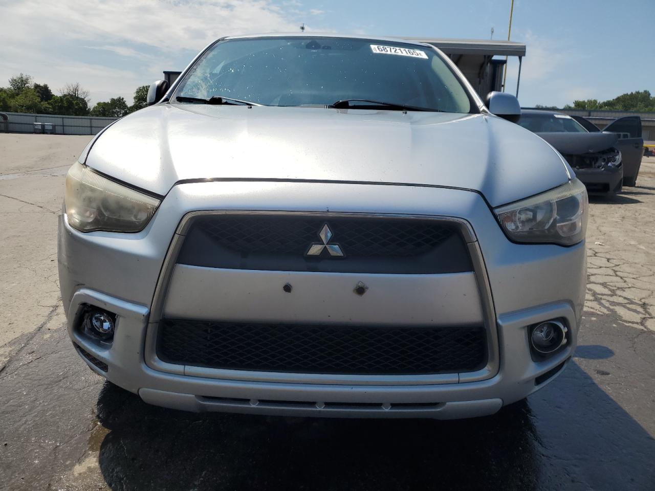 MITSUBISHI OUTLANDER SE