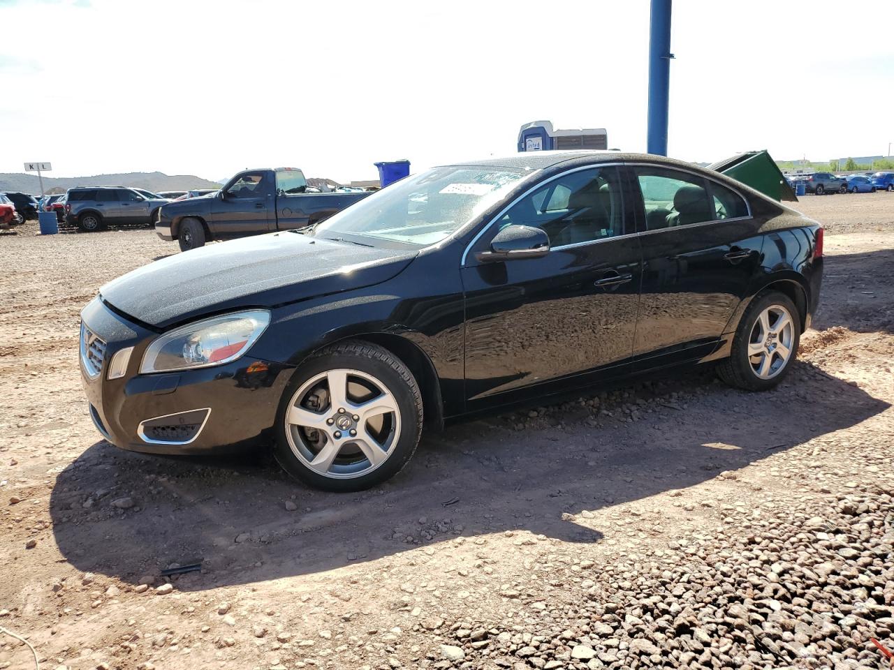 VOLVO S60 T5