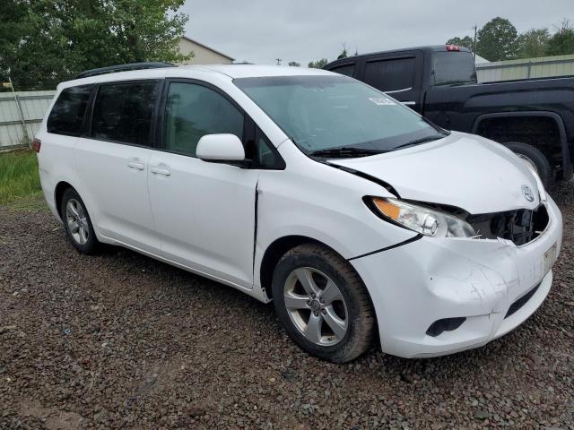 2015 TOYOTA SIENNA LE 5TDKK3DCXFS528076