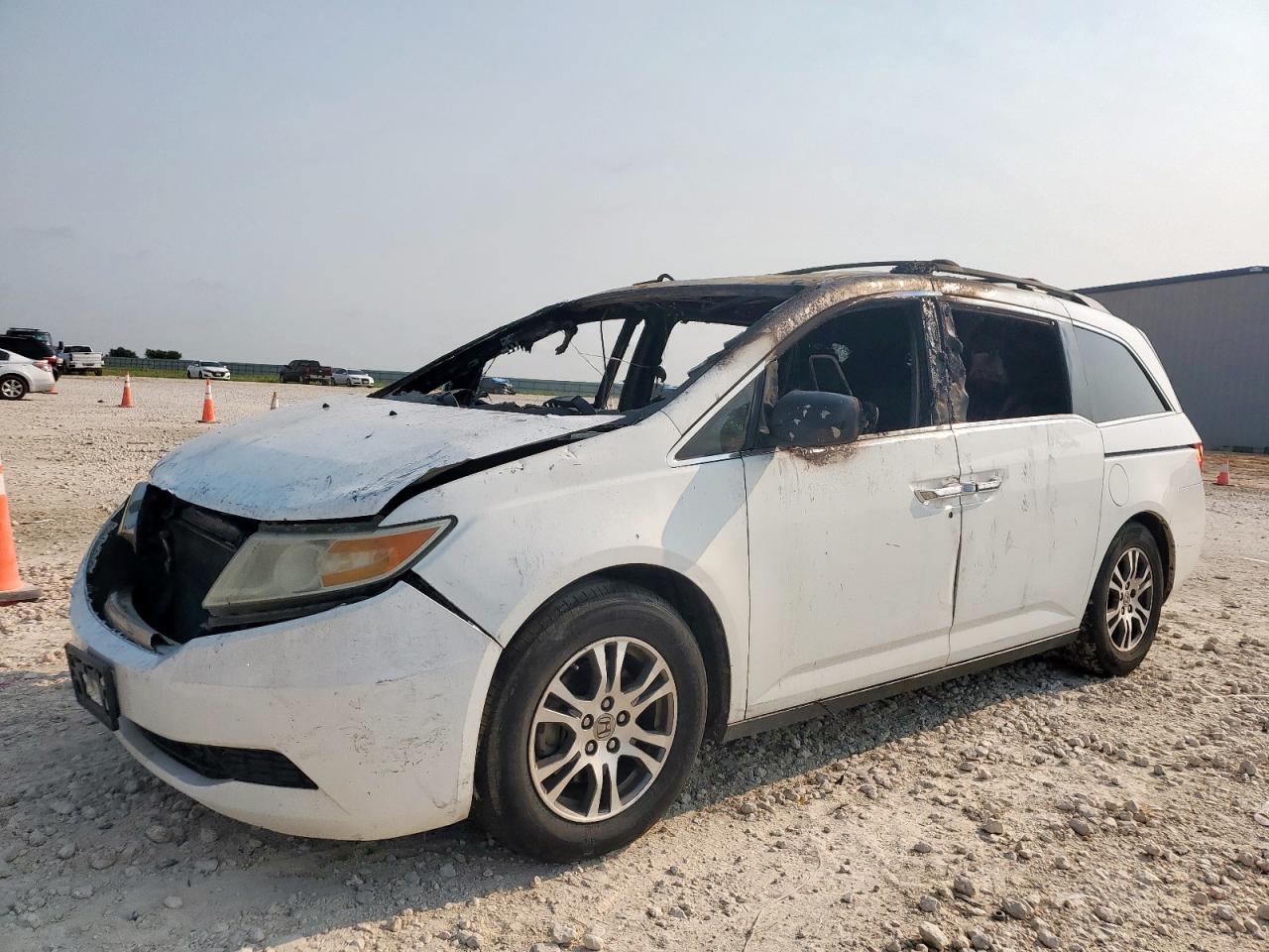 Lot #3311758747 2011 HONDA ODYSSEY EX