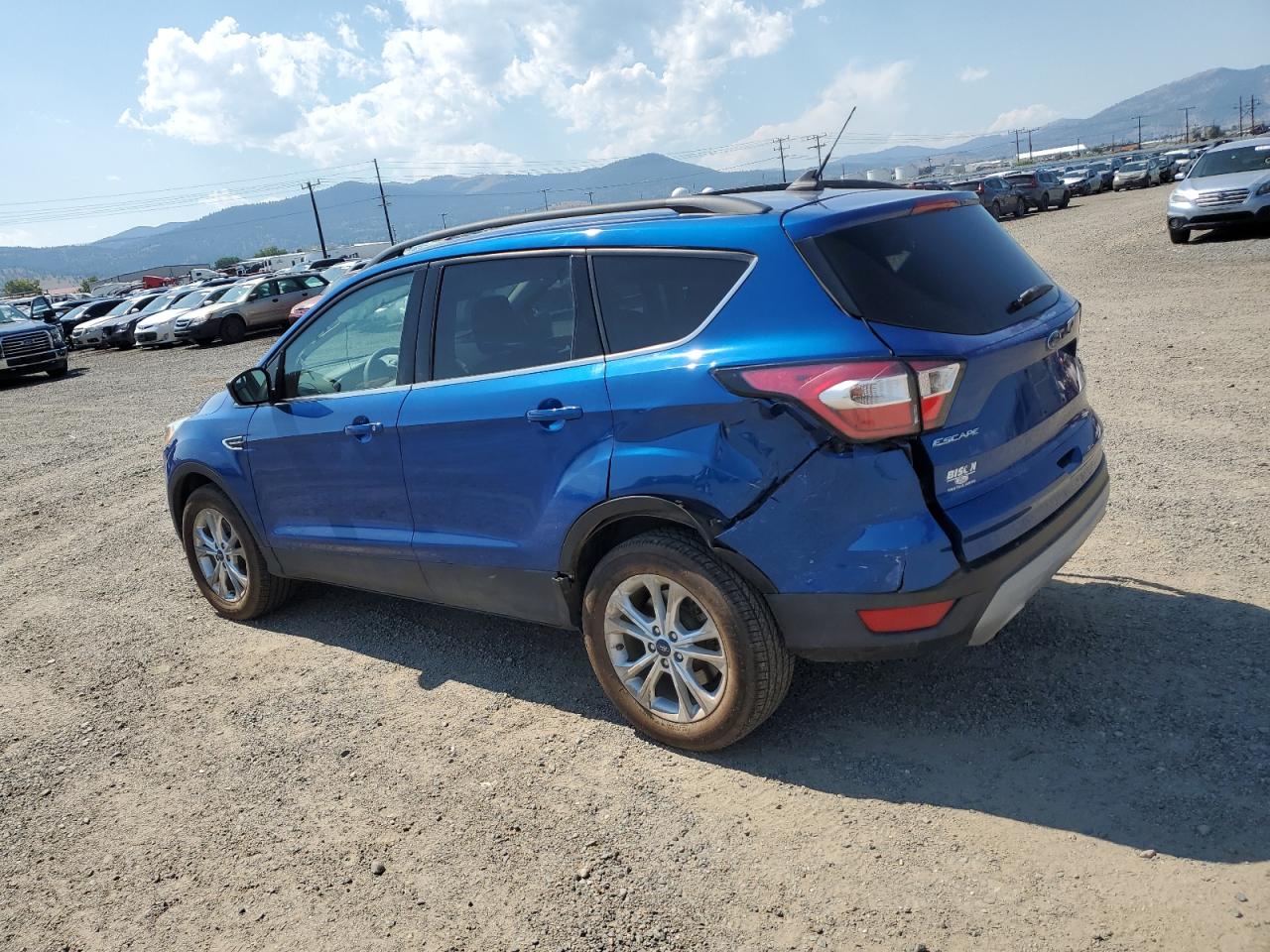 FORD ESCAPE SE