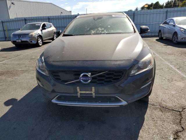 2015 VOLVO V60 CROSS YV4612HK1F1001411