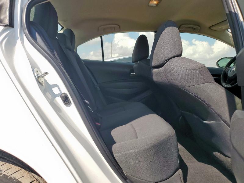 2020 TOYOTA COROLLA LE JTDEPRAE0LJ101294