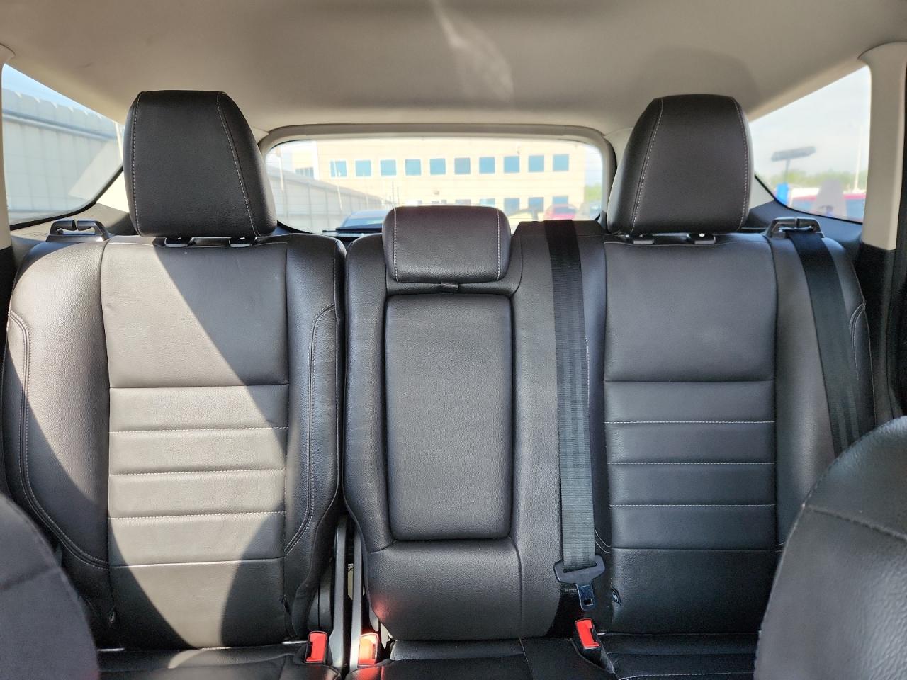 FORD ESCAPE TITANIUM