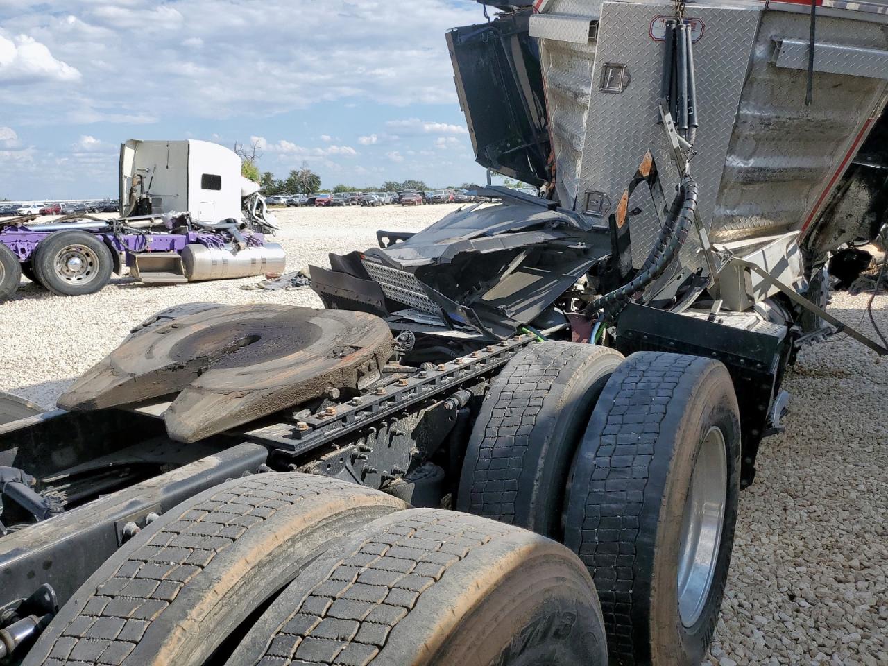 Lot #3280322958 2023 MACK ANTHEM