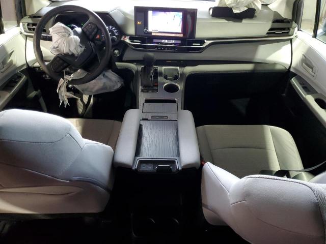 2025 TOYOTA SIENNA LE - 5TDKRKEC3SS245131
