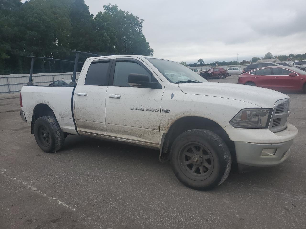 DODGE RAM 1500 SLT
