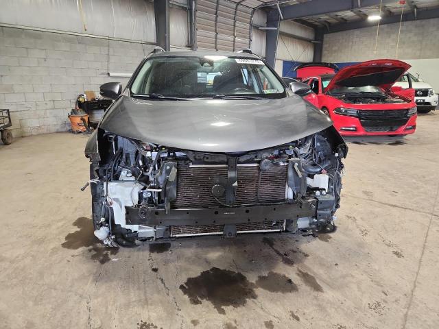 2017 TOYOTA RAV4 XLE - JTMRFREV2HD210022