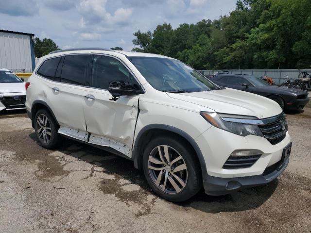 2017 HONDA PILOT TOUR 5FNYF6H96HB017311