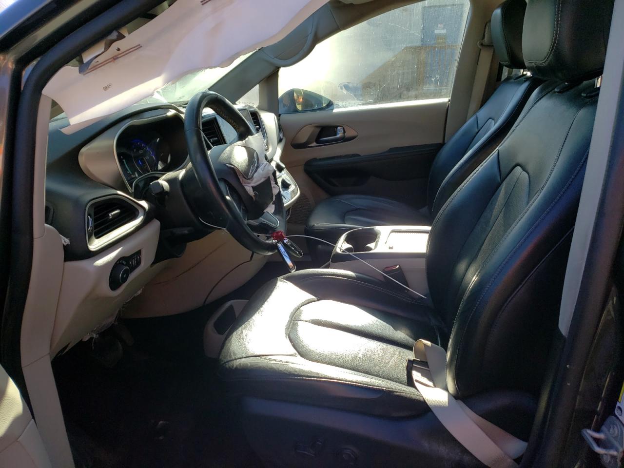 CHRYSLER PACIFICA TOURING L