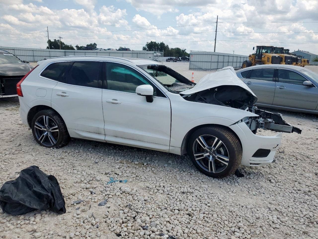 Lot #3304177441 2021 VOLVO XC60 T5 MO