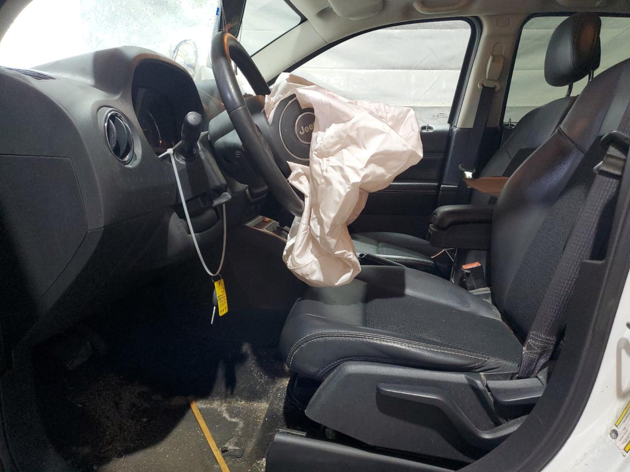 JEEP COMPASS LATITUDE